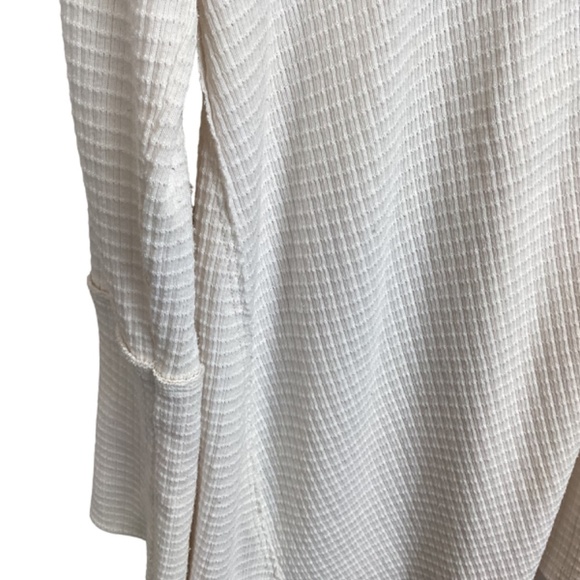 Free People We The Free Citrine Thermal Top tee size medium‎ Long Sleeve - Picture 5 of 9